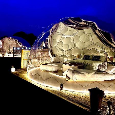 فندق Deerstone Glamping-Pinhaw Beacon Dome Hot Tub Earby المظهر الخارجي الصورة